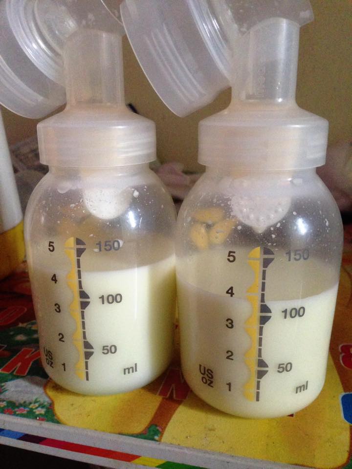 Sữa mẹ hút được sau 2 tuần từ ngày "căng tức sữa sau sinh"